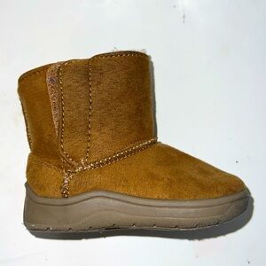 Ugg Style Boots- Wonder Nation Kids children’s size 2
